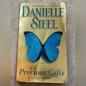 Danielle Steel Novel Precious Gifts